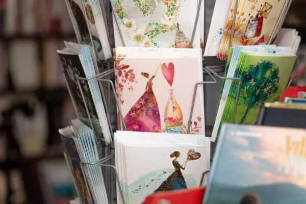 Petit rayon papeterie : Carte Editor